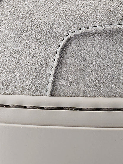 Natural rubber sneakers